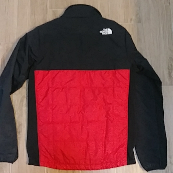North Face mens jacket sz XS with stow pocket - Picture 6 of 6